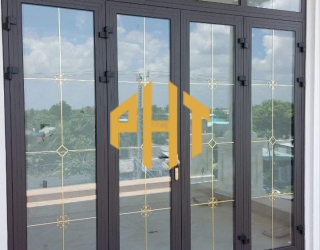 Cửa nhôm Xing fa 4 canh mở quay 