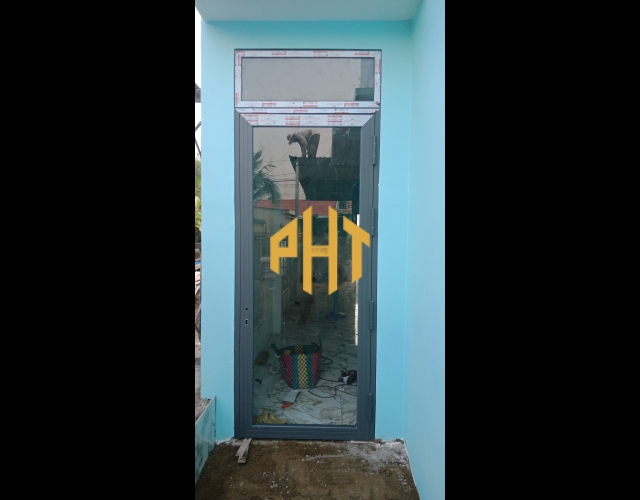 Cửa nhôm Xing fa 4 canh mở quay 